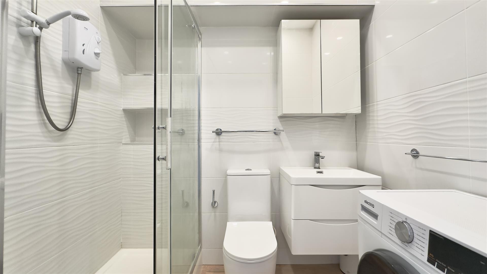 Image of Apartment - 1 Bathrooms for Sale in Ocean Heights-Gibraltar, Image 2